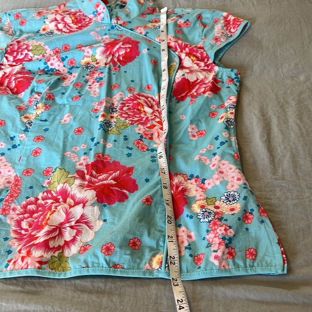 Adorable H&M tailored colorful top size US 12 - Picture 5 of 7